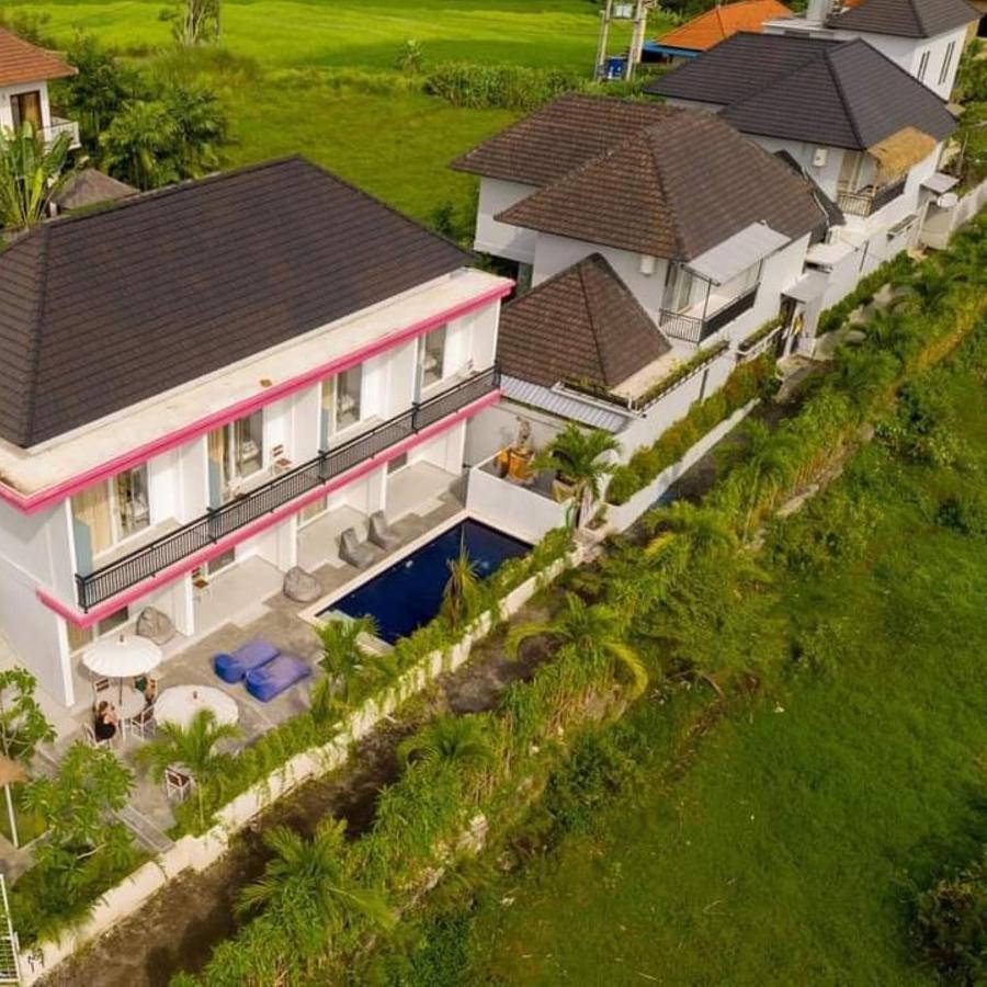 Margarita Surf Hostel Canggu Exterior photo