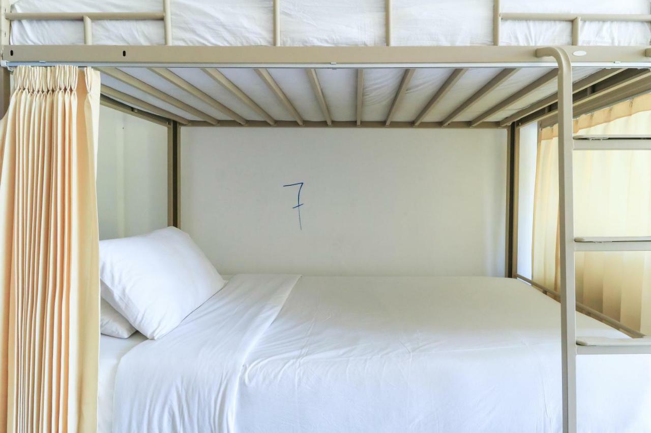 Margarita Surf Hostel Canggu Exterior photo